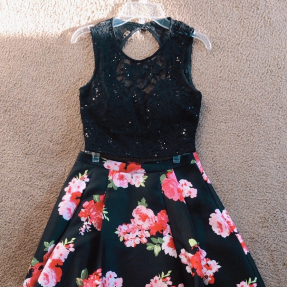 HOMECOMING DRESS